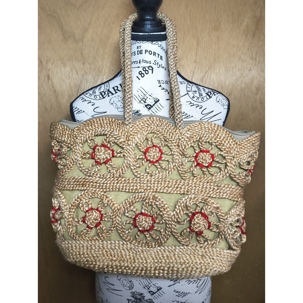 Woven Raffia Purse Beach Tote Shopping Bag Red Floral Rosette Pinwheel Zip Top
